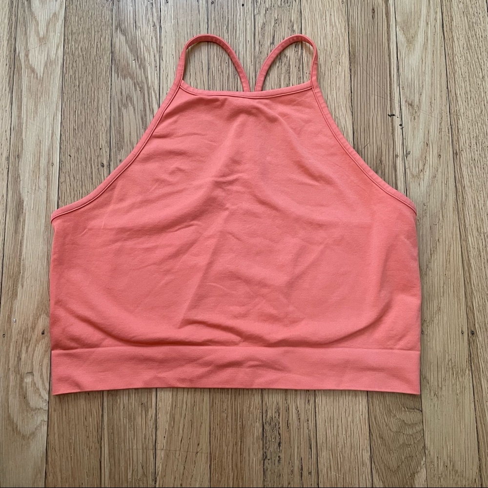 Fabletics Crop Top - Picture 2 of 3